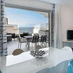 Blu Apartahotel