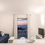 Blu Isquia